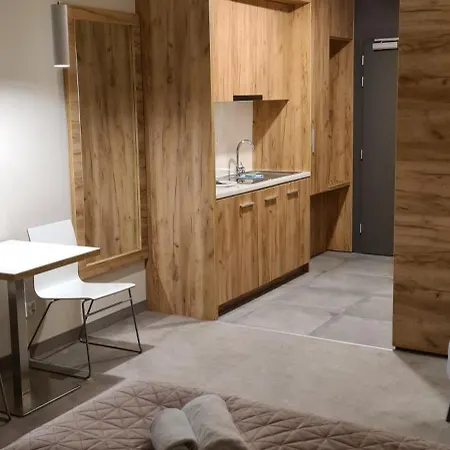 Aparthotel Apartamenty Czarna Gora 131 Сєнна Екстер'єр фото