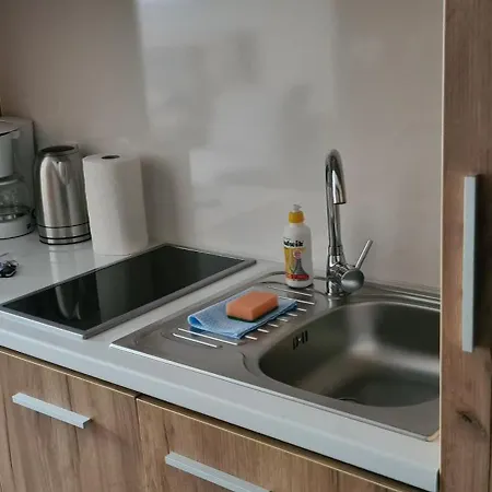 Aparthotel Apartamenty Czarna Gora 131 Сєнна Екстер'єр фото