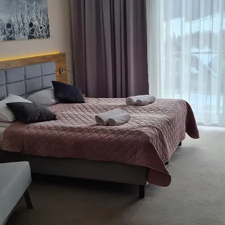 Aparthotel Apartamenty Czarna Gora 131 Сєнна Екстер'єр фото